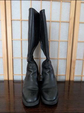Black Leather Knee-High Boots Made In Italy